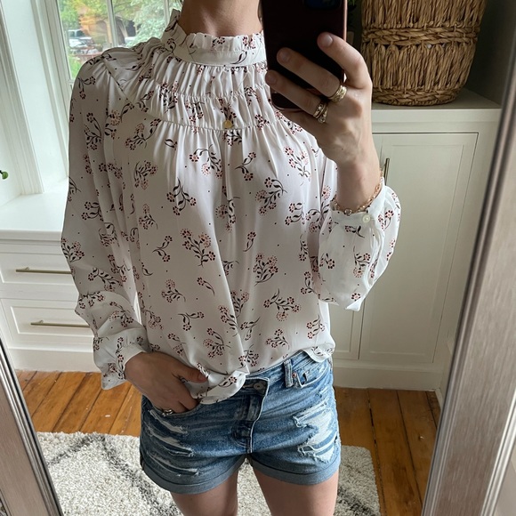 Loft garden shirred ruffle blouse. - Picture 4 of 13